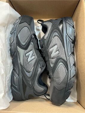 🔥 New Balance 408 Sneaker Men's size 9 women 10.5 new